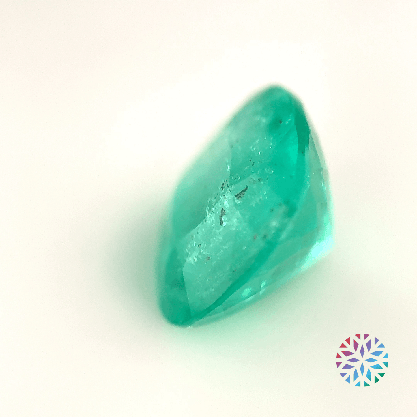 Emerald- Cushion, 6.29ct, 11.9 x 11.8 x 8.2mm, (C), (MIN)