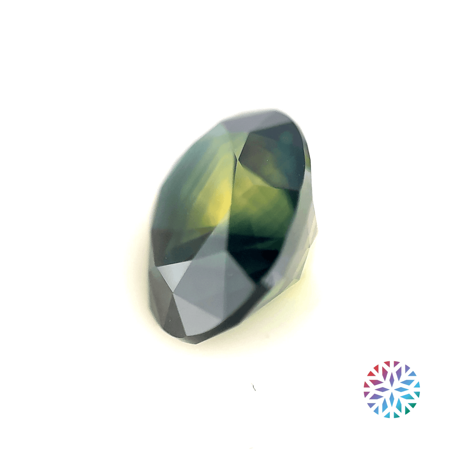 Parti Sapphire- Oval, 6.67ct, 12.3 x 9.9 x 7.2mm, (N)