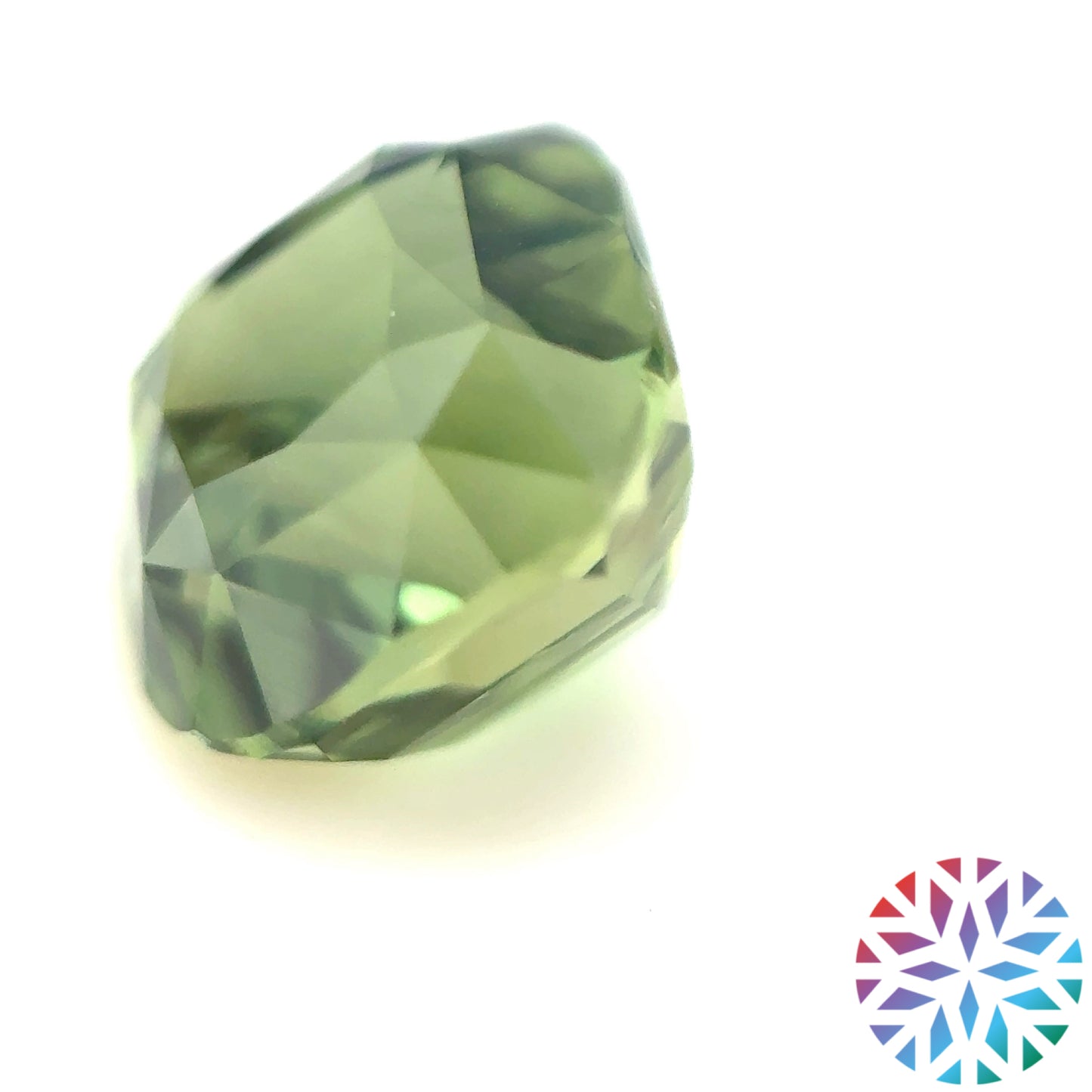 Green Sapphire- Cushion, 4.06ct, 8.4 x 7.9 x 6.6mm