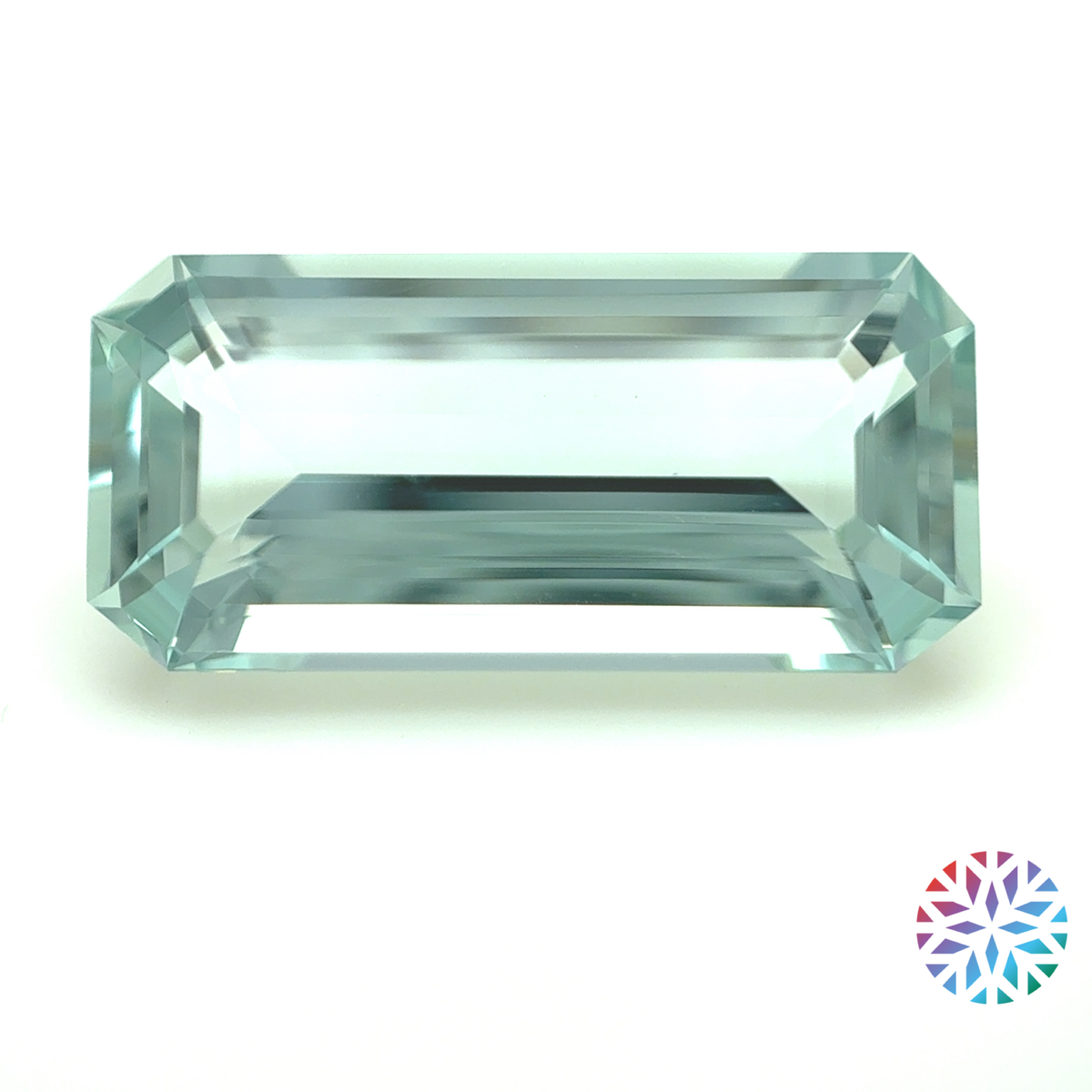 Aquamarine- Emerald, 10.41ct, 20.4 x 9.7 x 7.1mm
