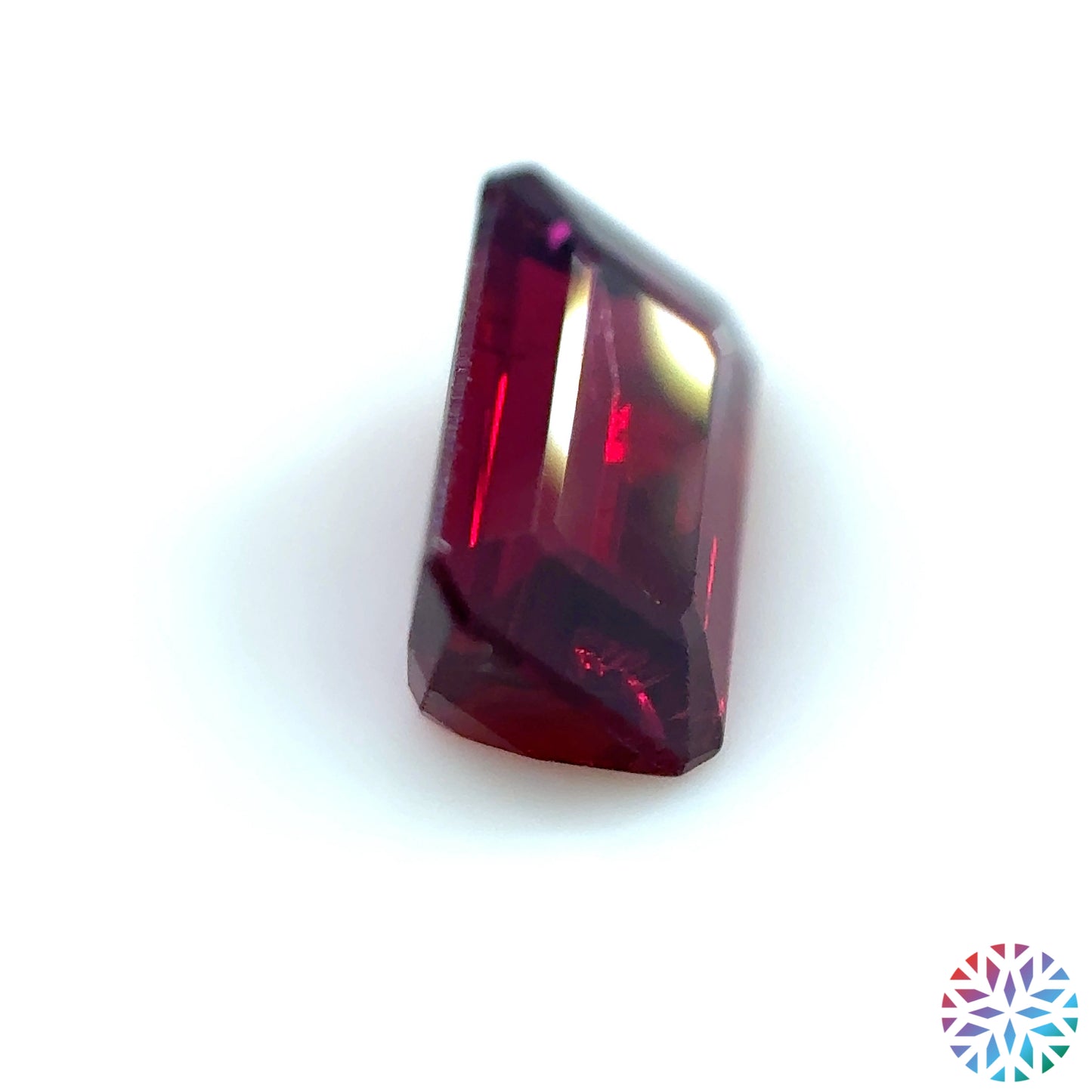 Ruby- Emerald, 1.58ct, 8.1 x 5.0 x 3.6mm, (N)
