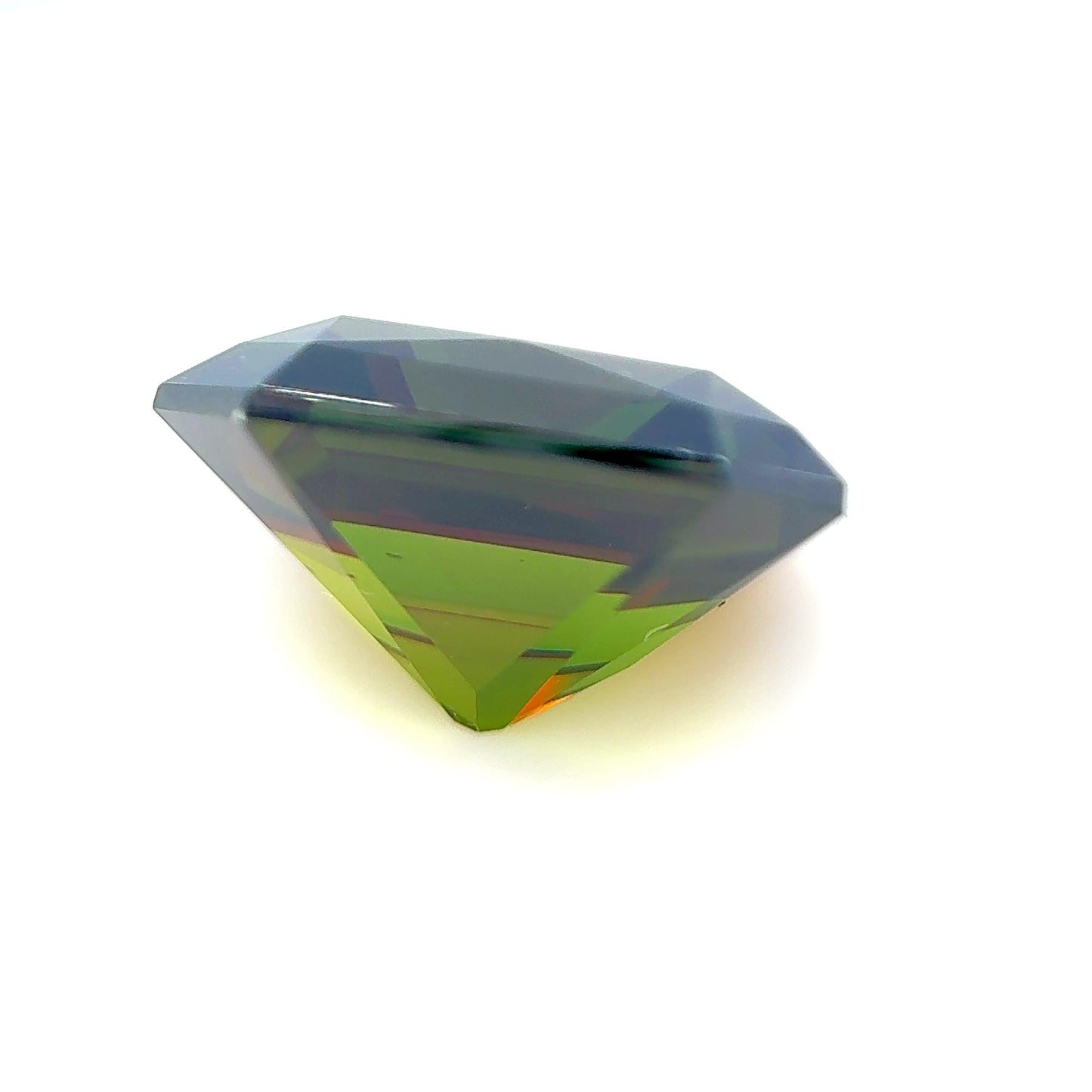Chromium Sphene- Emerald, 9.69ct, 14.0 x 11.5 x 8.1mm