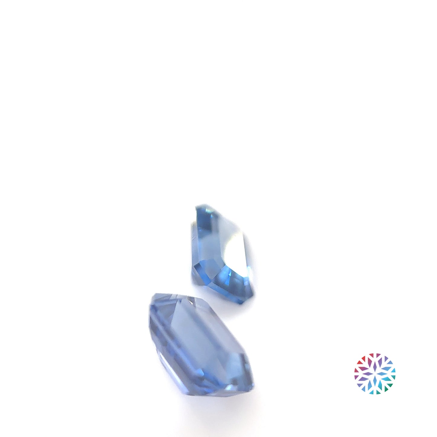 Blue Sapphire pair - Emerald, 2.67ct, 7.0 x 4.9mm