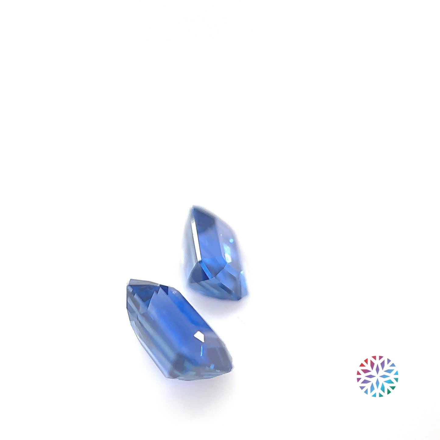 Blue Sapphire pair - Emerald, 2.62ct, 7.2 x 4.8mm