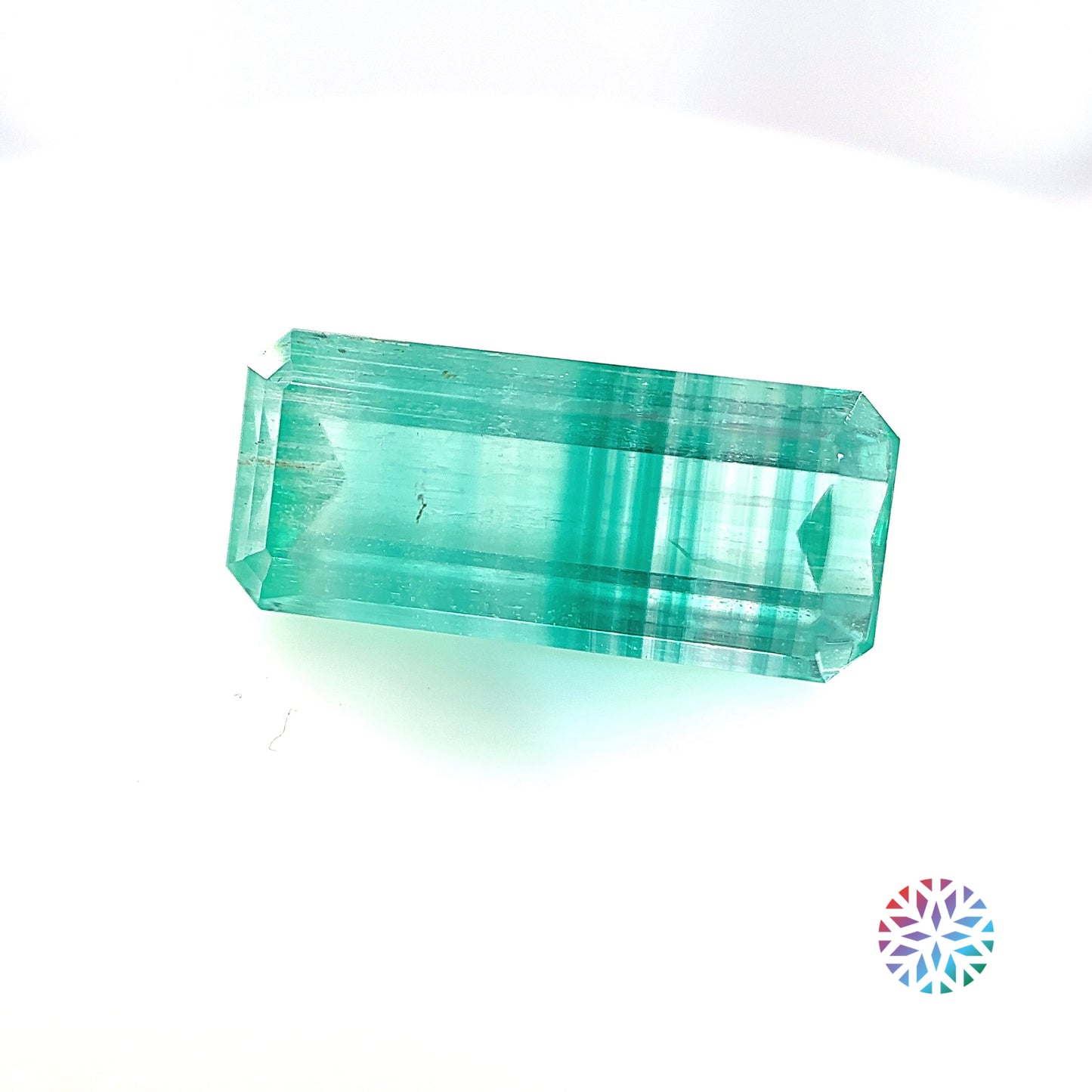 Emerald- Emerald, 7.51ct, 17.5 x 7.7 x 6.4mm, (NO OIL)