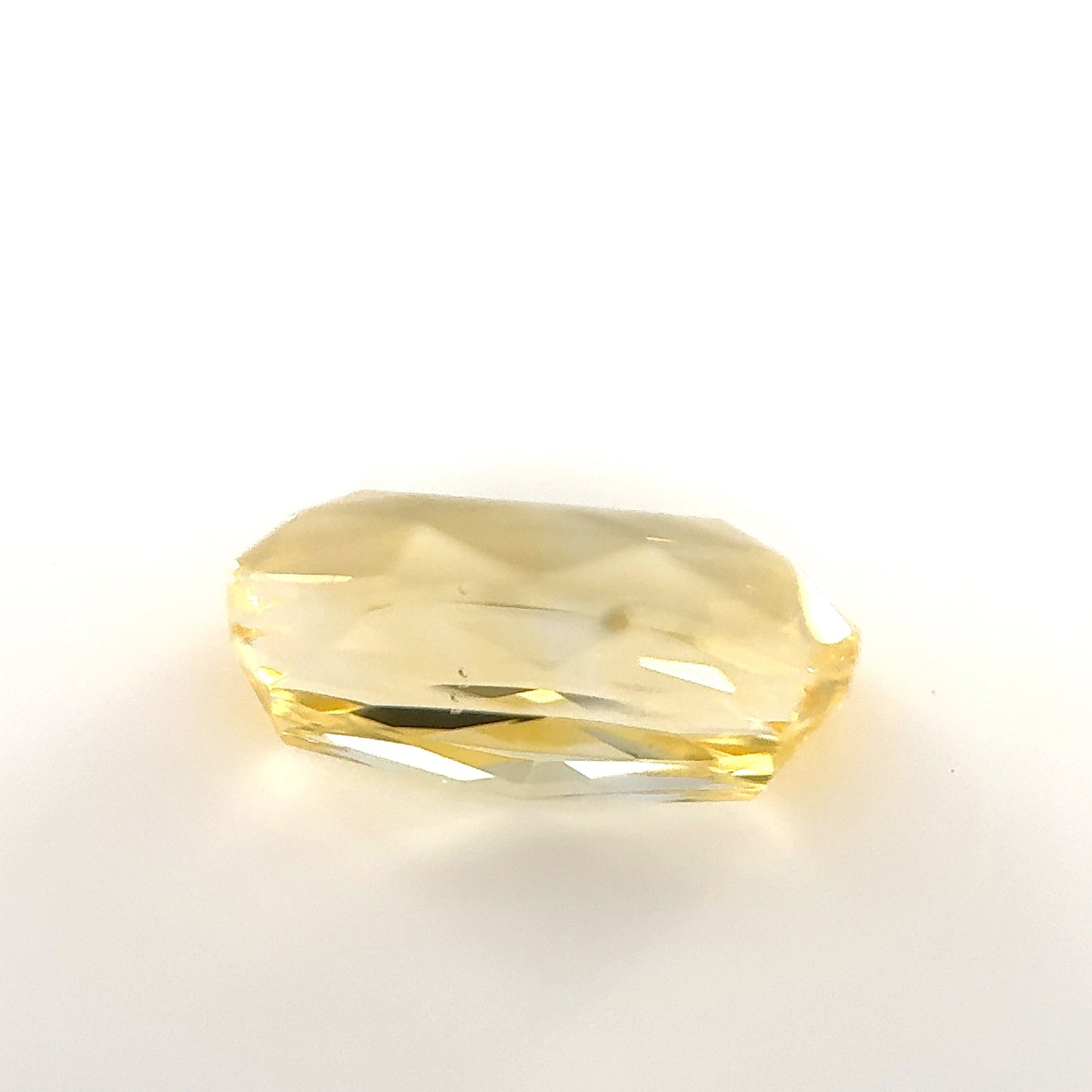 Yellow Sapphire- Cushion, 2.64ct, 10.0 x 5.5 x 4.6mm, (N)