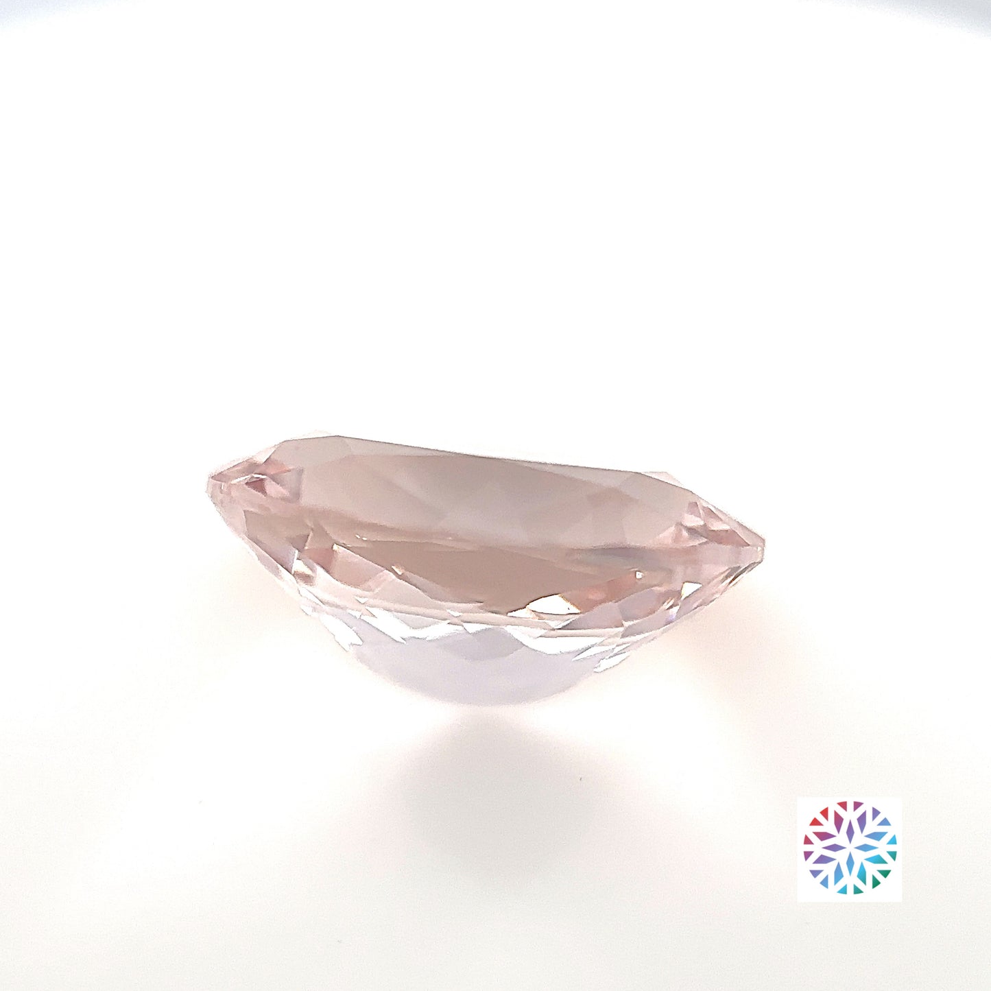 Peach Morganite- Oval, 5.13ct, 14.0 x 10.2 x 6.6mm