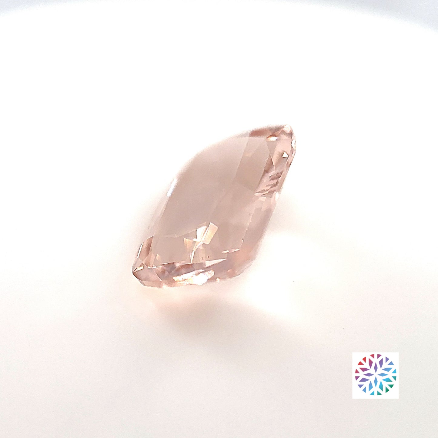 Peach Morganite- Cushion, 4.41ct, 12.8 x 9.6 x 5.8mm
