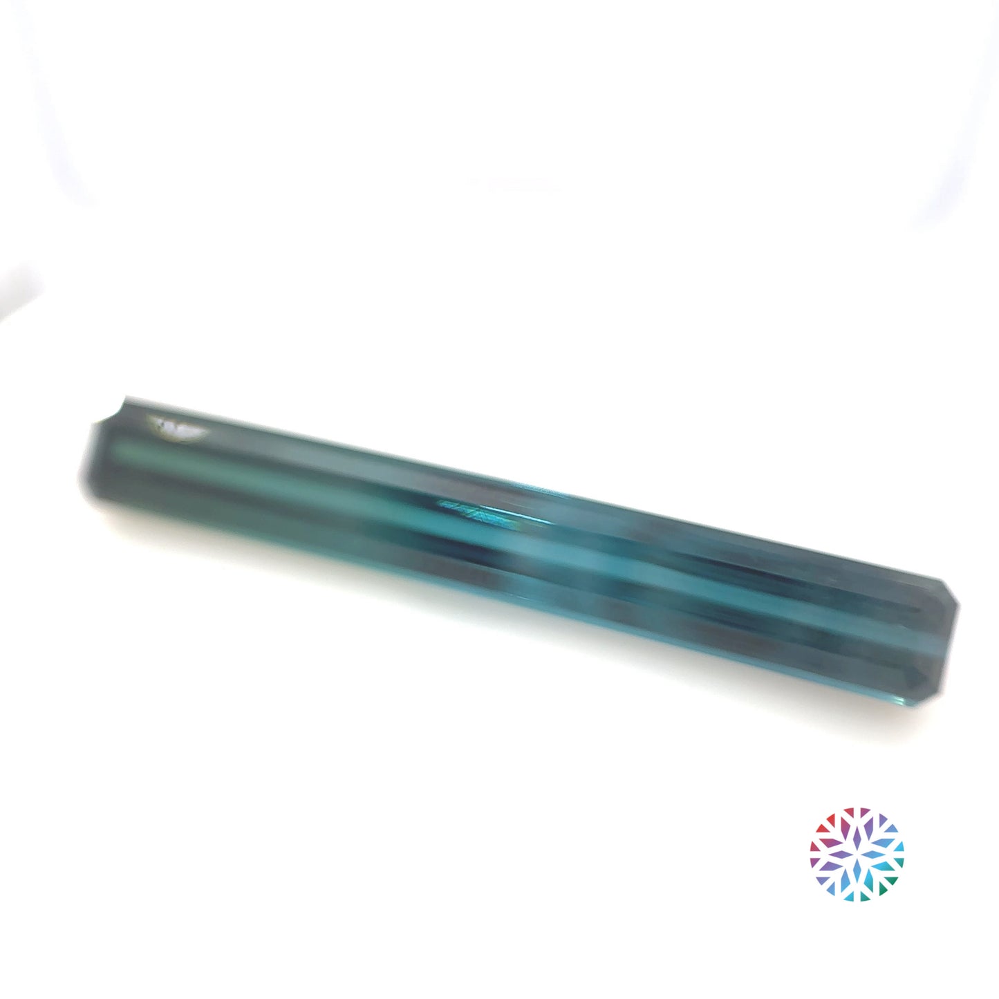 B/C Tourmaline- Baguette, 10.27ct, 39.4 x 5.3 x 4.8mm