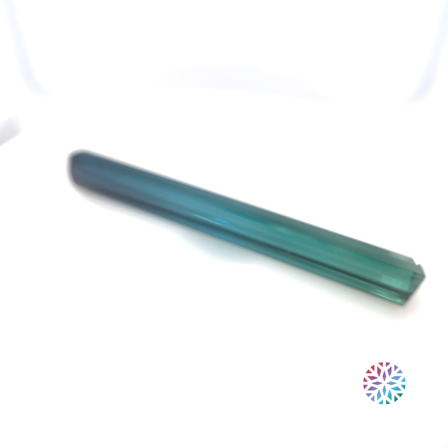 B/C Tourmaline- Baguette, 10.27ct, 39.4 x 5.3 x 4.8mm