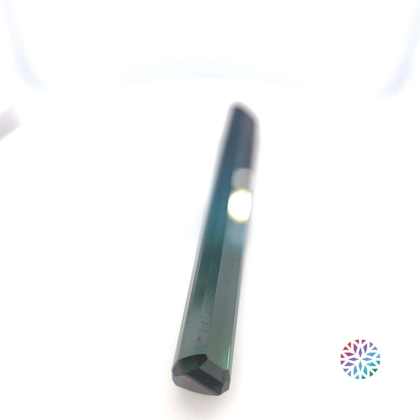B/C Tourmaline- Baguette, 10.27ct, 39.4 x 5.3 x 4.8mm