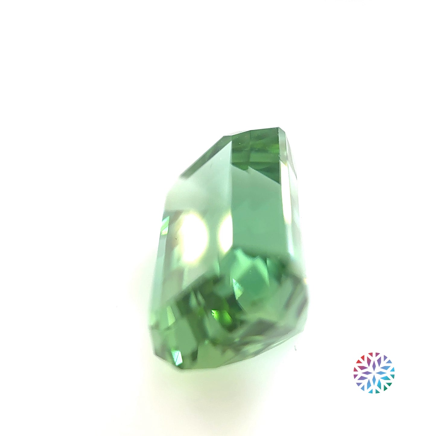 B/G Tourmaline- Emerald, 7.47ct, 13.2 x 8.8 x 7.6mm