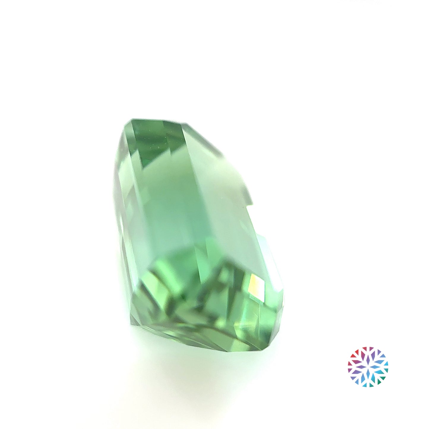 B/G Tourmaline- Emerald, 7.47ct, 13.2 x 8.8 x 7.6mm
