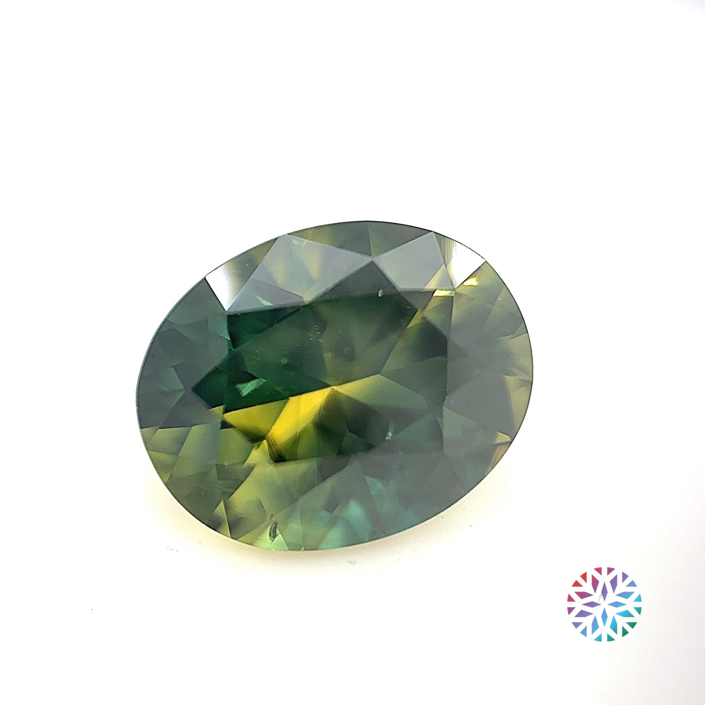 Parti Sapphire- Oval, 4.88ct, 11.3 x 9.0 x 6.4mm