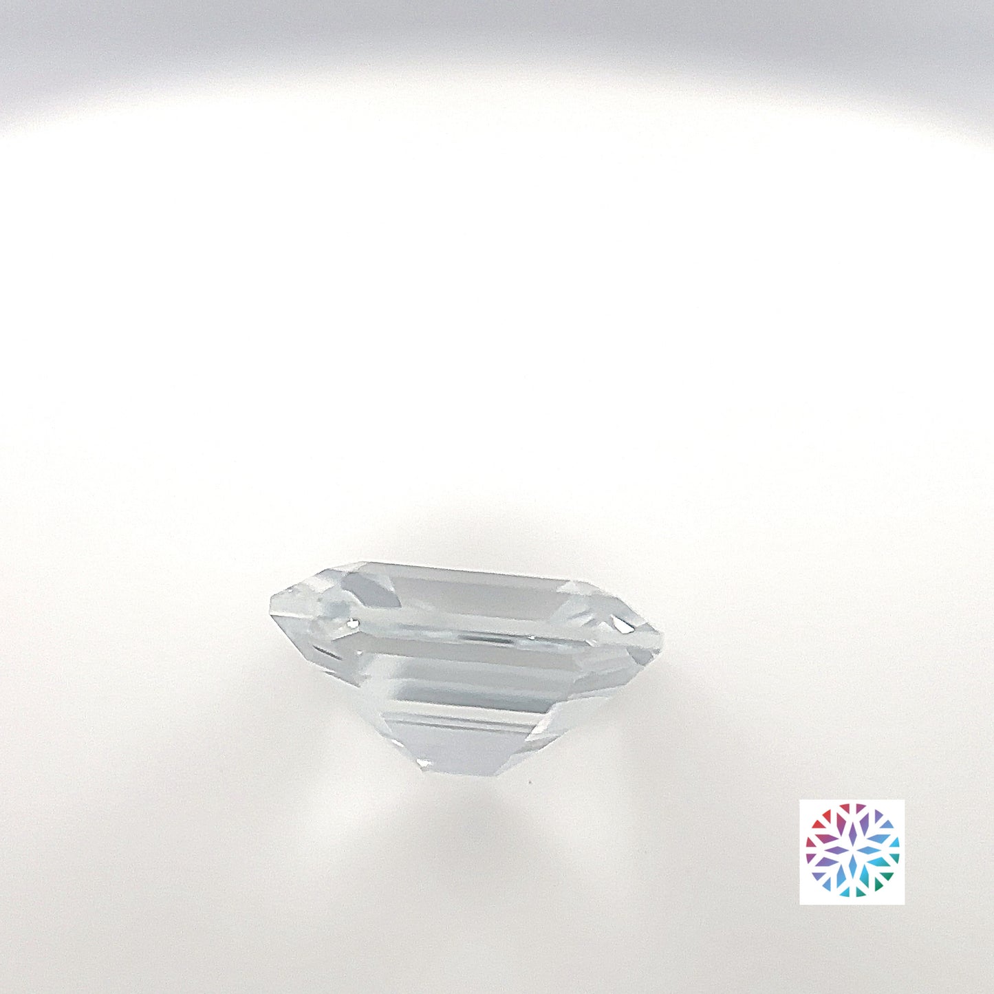White Sapphire- Emerald, 4.19ct, 10.1 x 8.1 x 5.5mm, (C)