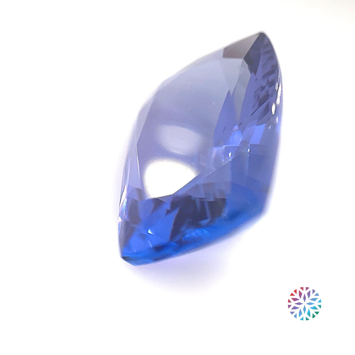 Tanzanite- Cushion, 6.09ct, 13.0 x 10.1 x 6.0mm