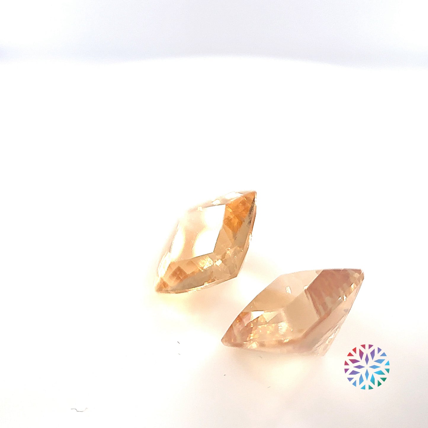 Golden Hessonite pair - Cushion, 4.92ct, 8.1 x 8.0mm