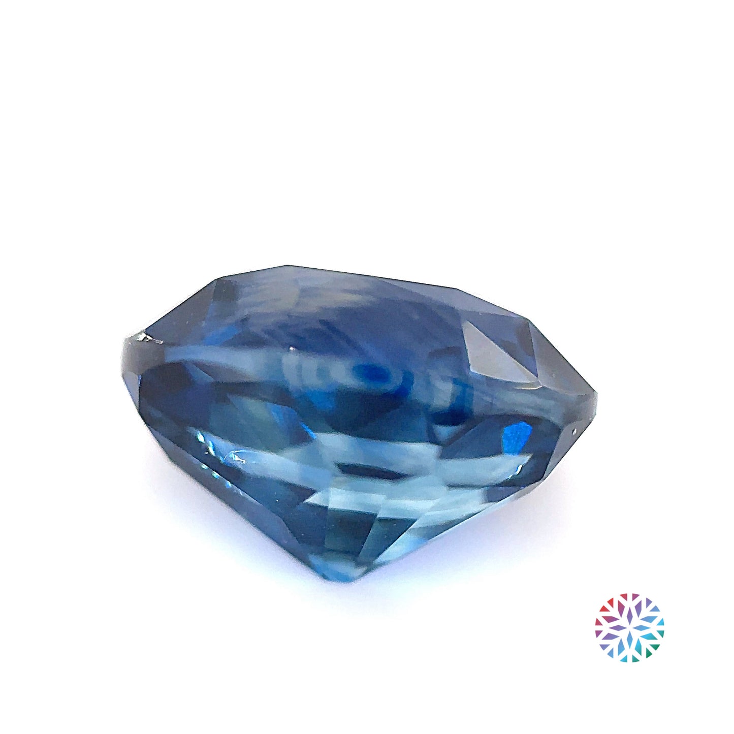 Blue Sapphire- Oval, 6.27ct, 11.3 x 9.1 x 7.3mm
