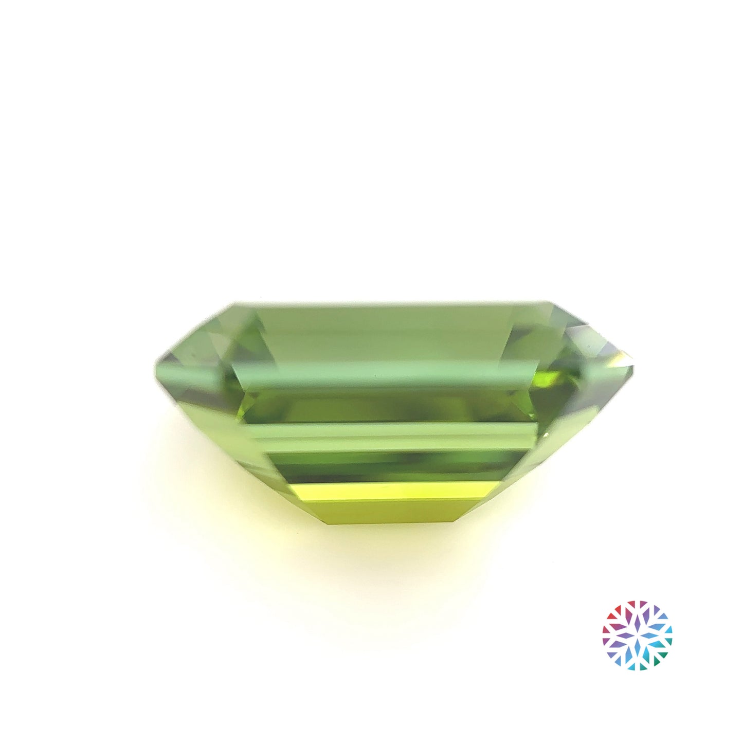 Green Tourmaline- Emerald, 7.98ct, 14.1 x 10.1 x 7.3mm