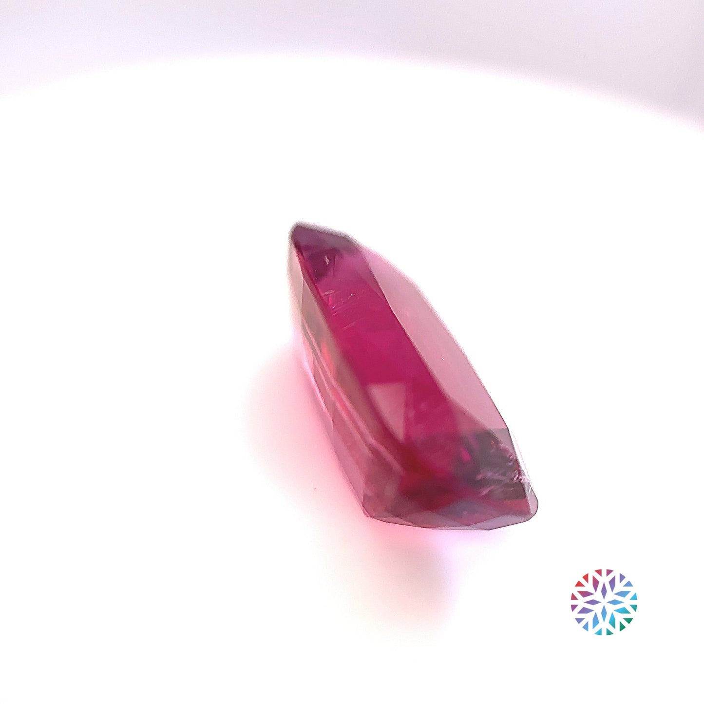 Rubellite Tourmaline- Cushion, 6.91ct, 15.9 x 9.5 x 6.4mm
