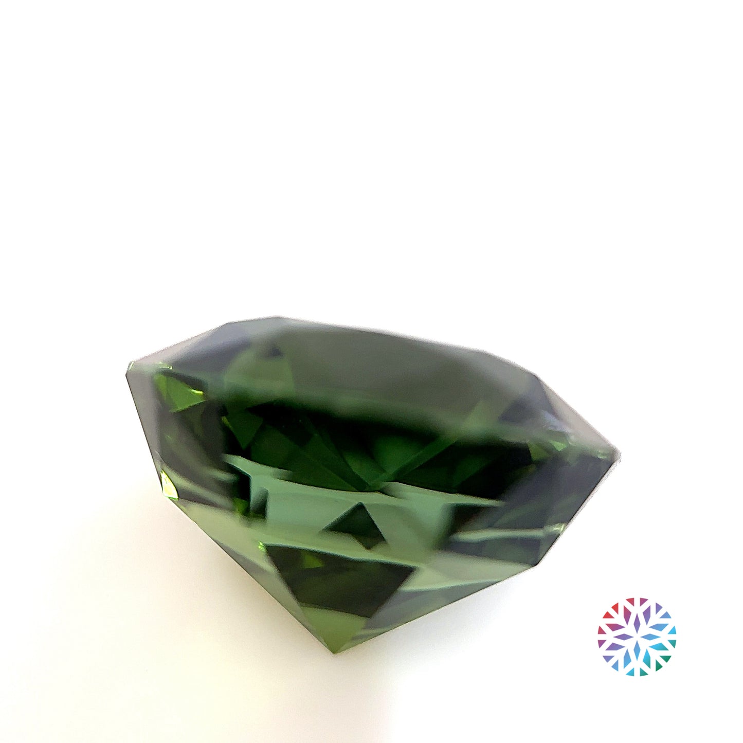 Green Tourmaline- Oval, 12.69ct, 15.4 x 13.6 x 9.9mm