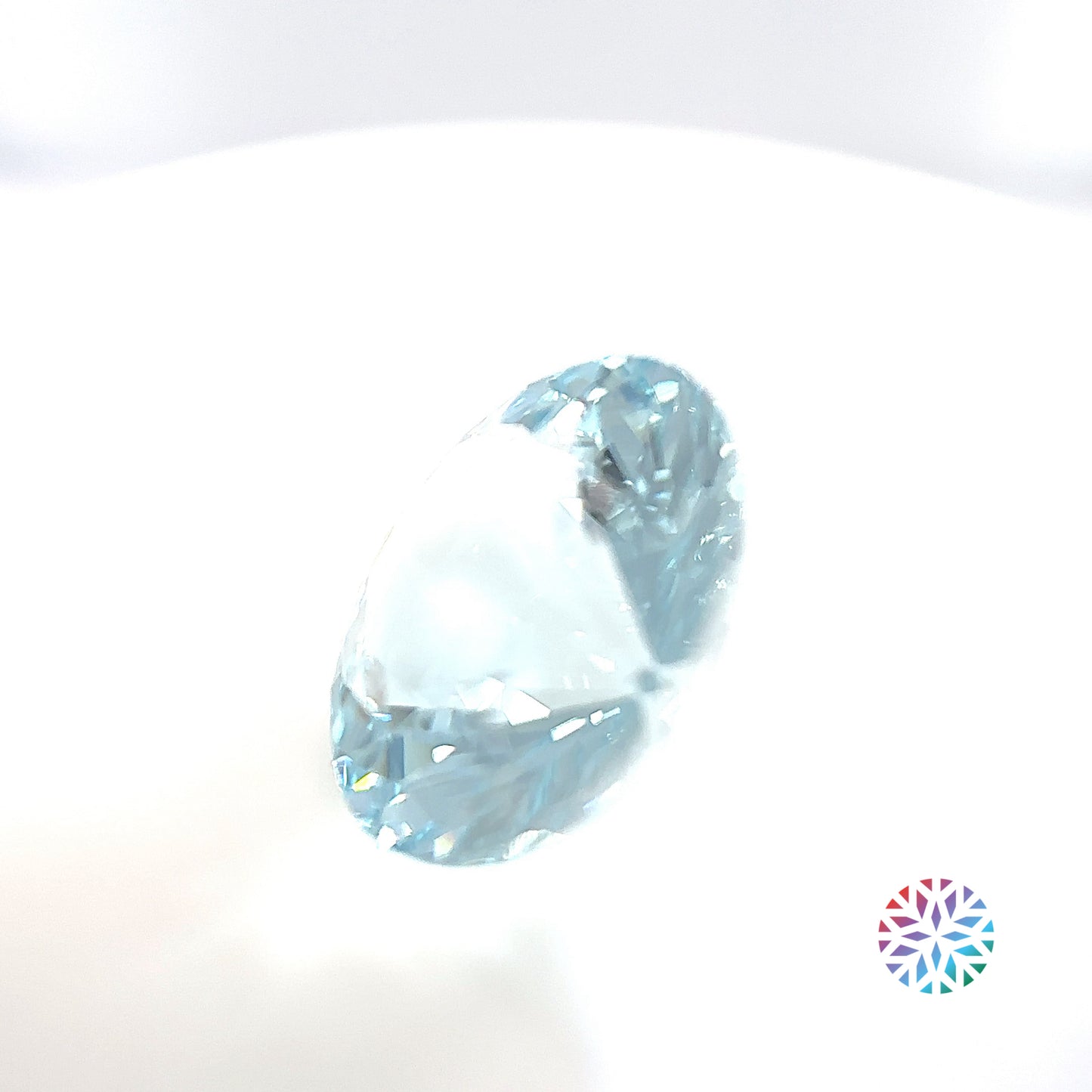 Aquamarine- Round, 9.89ct, 13.6 x 13.6 x 8.6mm