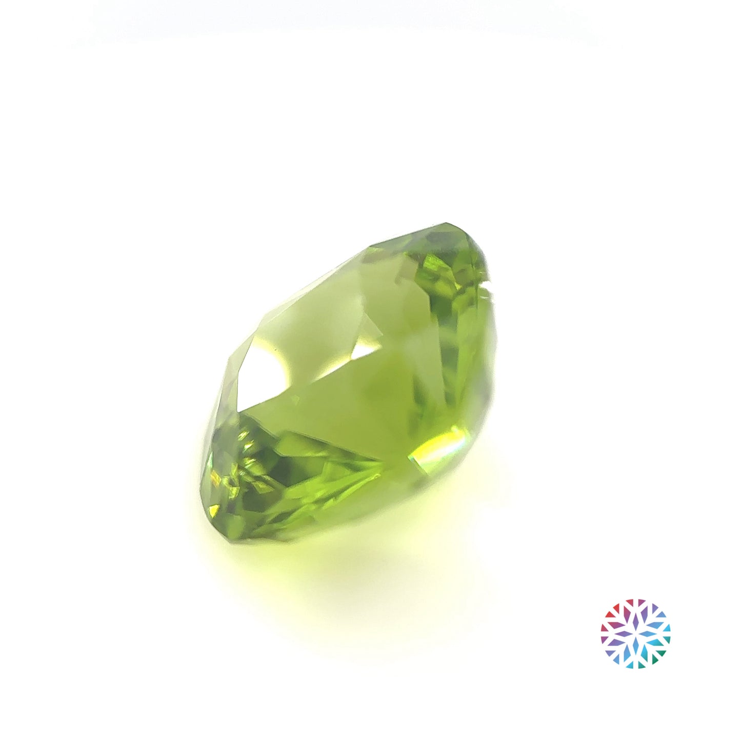 Peridot- Cushion, 7.4ct, 11.7 x 11.6 x 7.8mm
