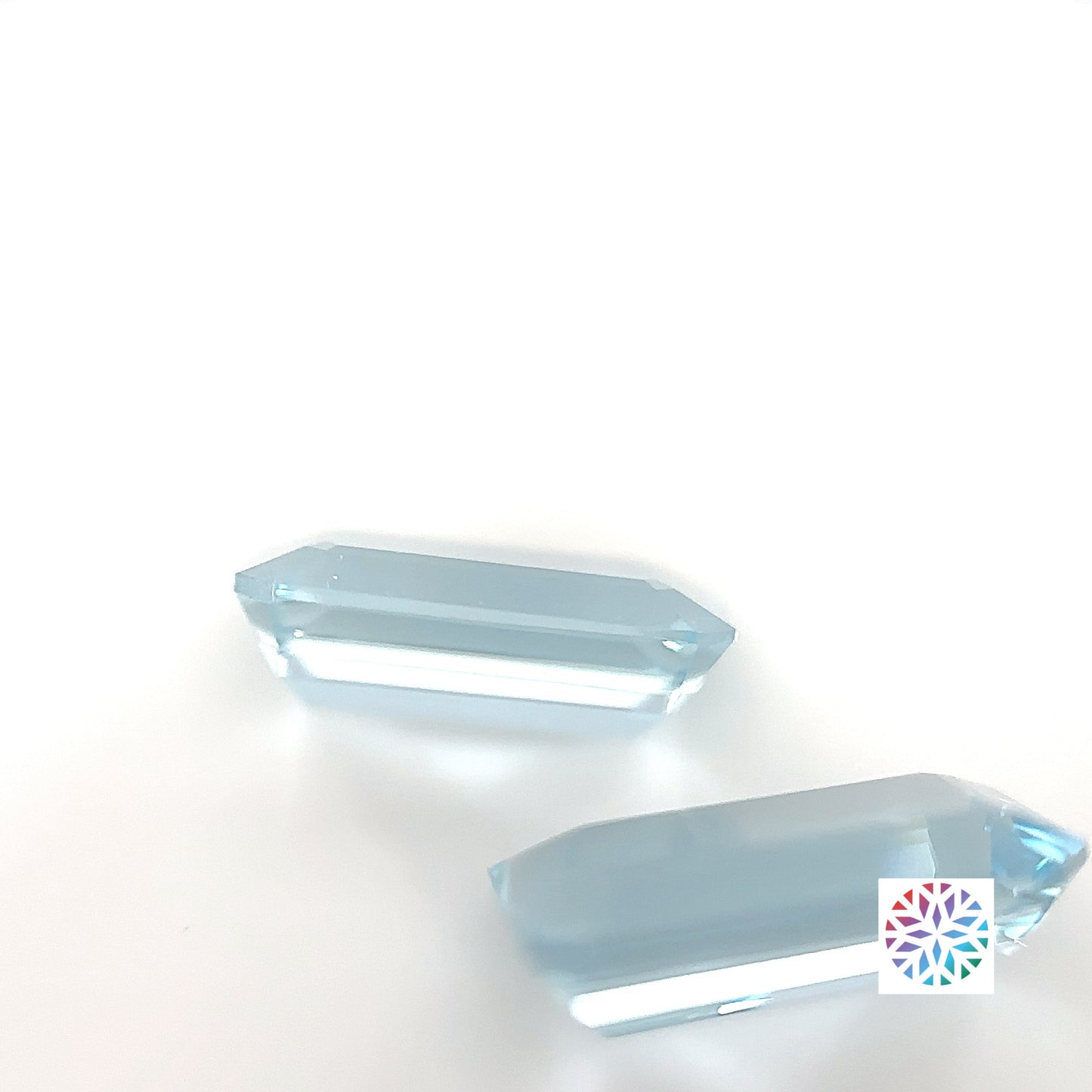 Aquamarine pair - Emerald, 3.07ct, 10.1 x 5.8mm