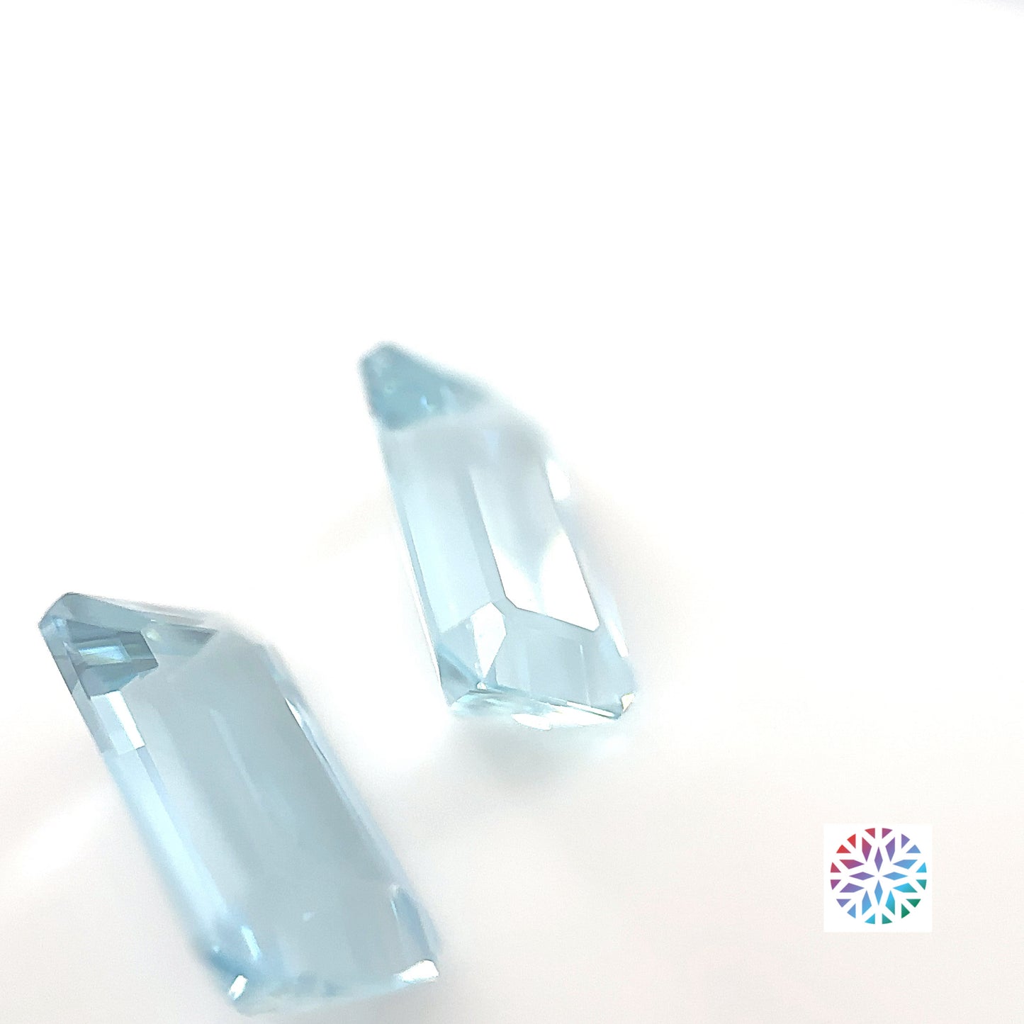 Aquamarine pair - Emerald, 3.07ct, 10.1 x 5.8mm