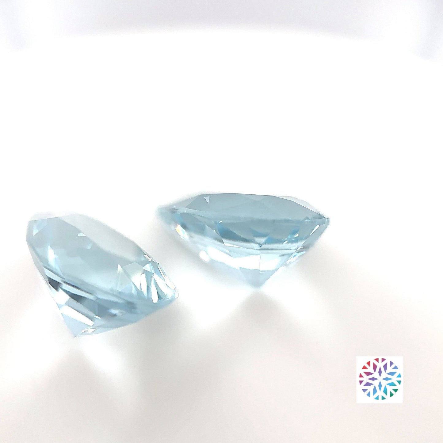 Aquamarine pair - Pear, 7.45ct, 13.5 x 9.3mm
