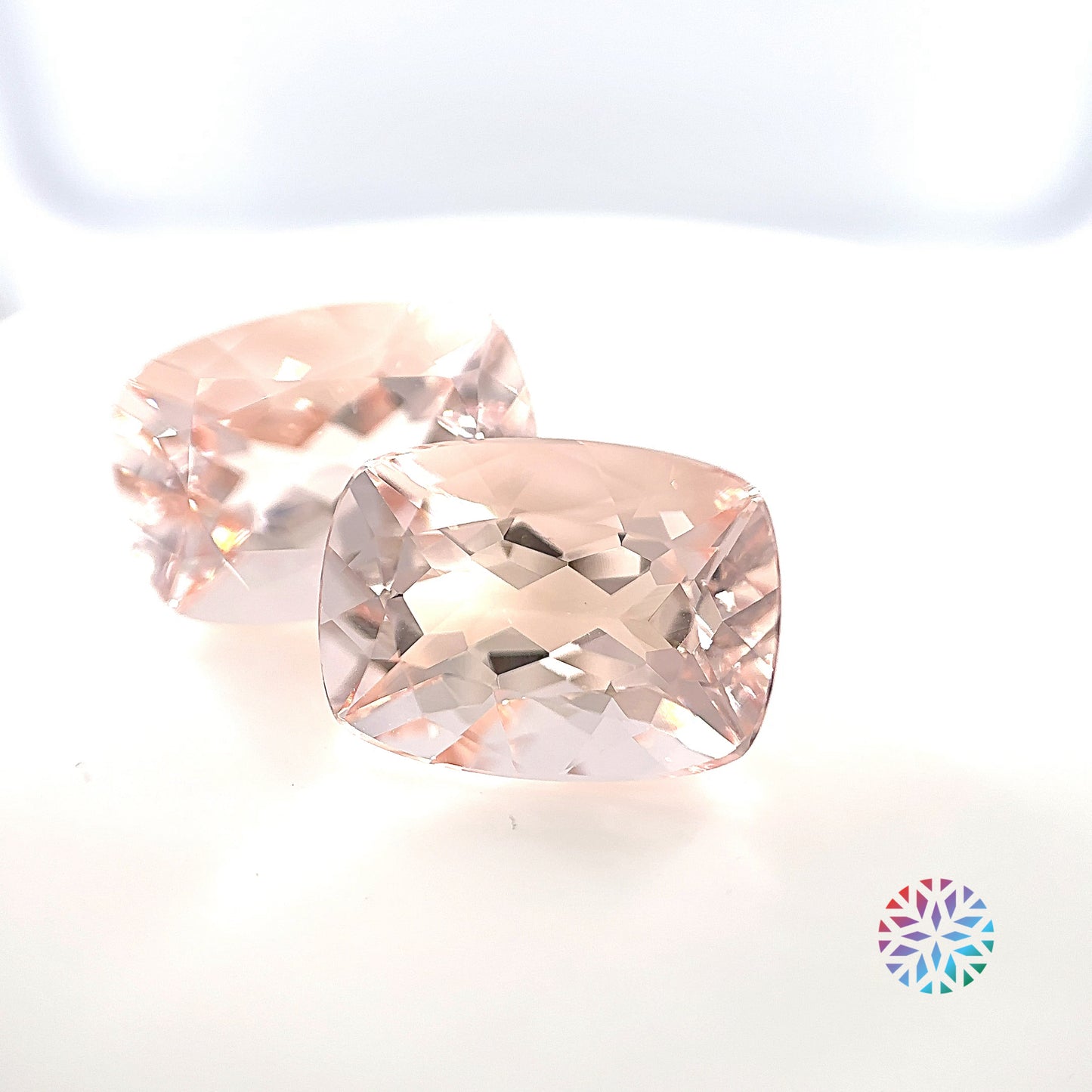 Pink Morganite pair - Cushion, 16.21ct, 15.0 x 11.0mm