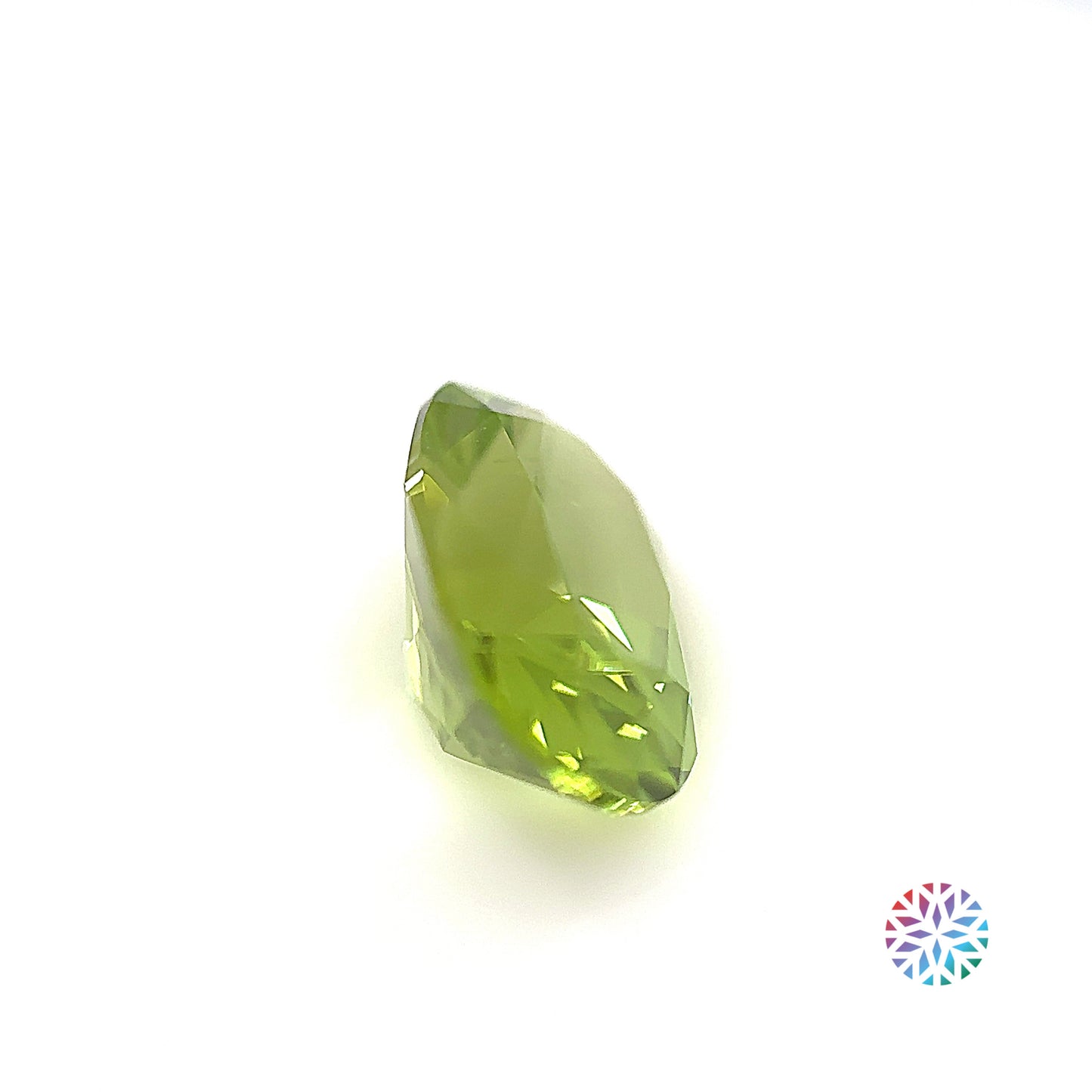 Peridot- Oval, 3.75ct, 11.9 x 8.4 x 5.9mm