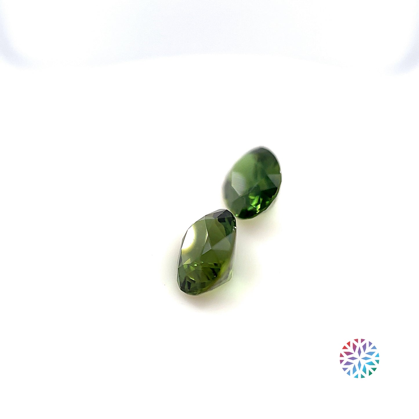 Chrome Tourmaline- Oval, 2.62ct, 8.2 x 6.3mm