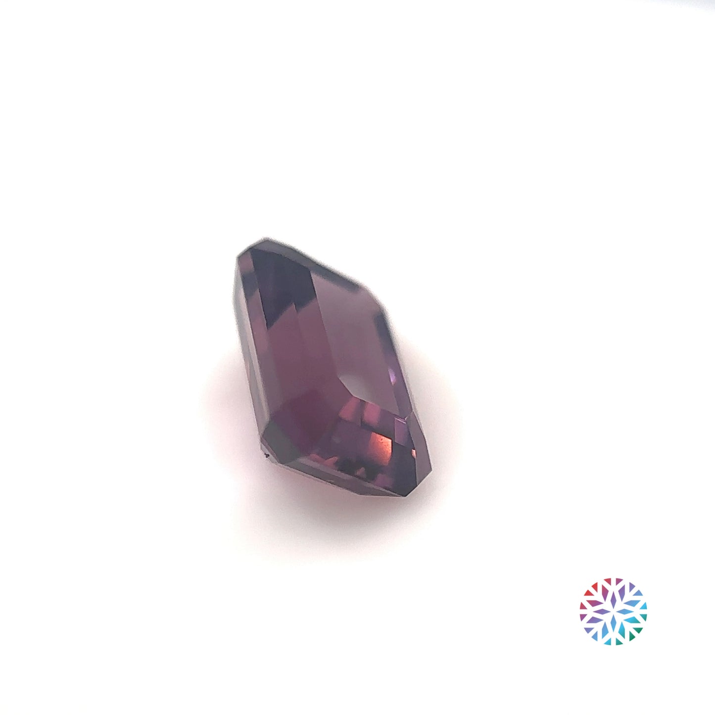 Mauve Spinel- Emerald, 3.58ct, 9.7 x 6.9 x 5.4mm