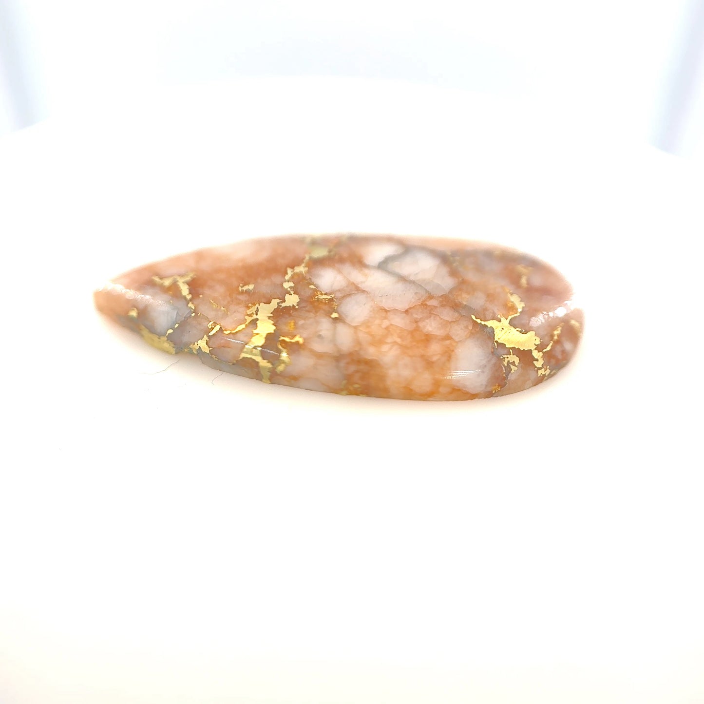 Gold Quartz- Pear, 12.53ct, 27.0 x 14.8 x 2.9mm