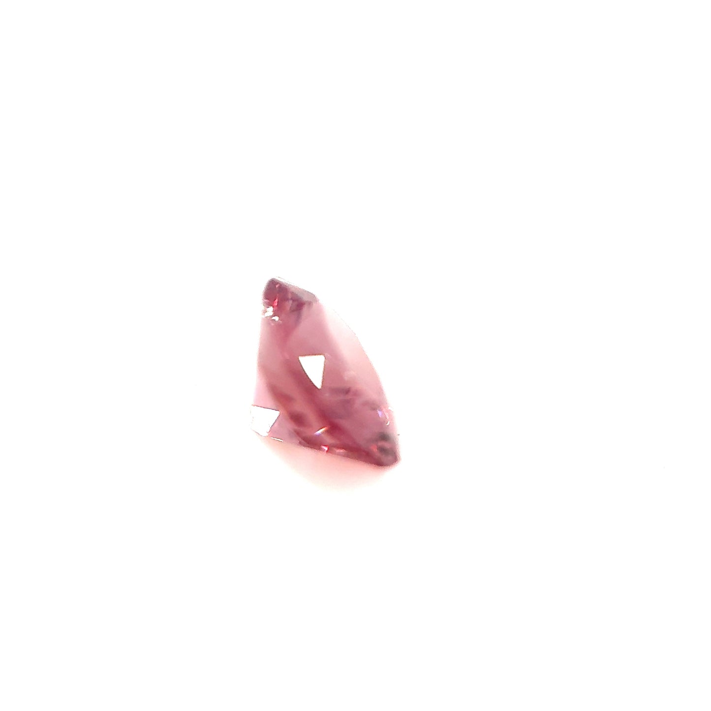 Malaya Garnet- Oval, 1.28ct, 7.5 x 6.0 x 4.1mm