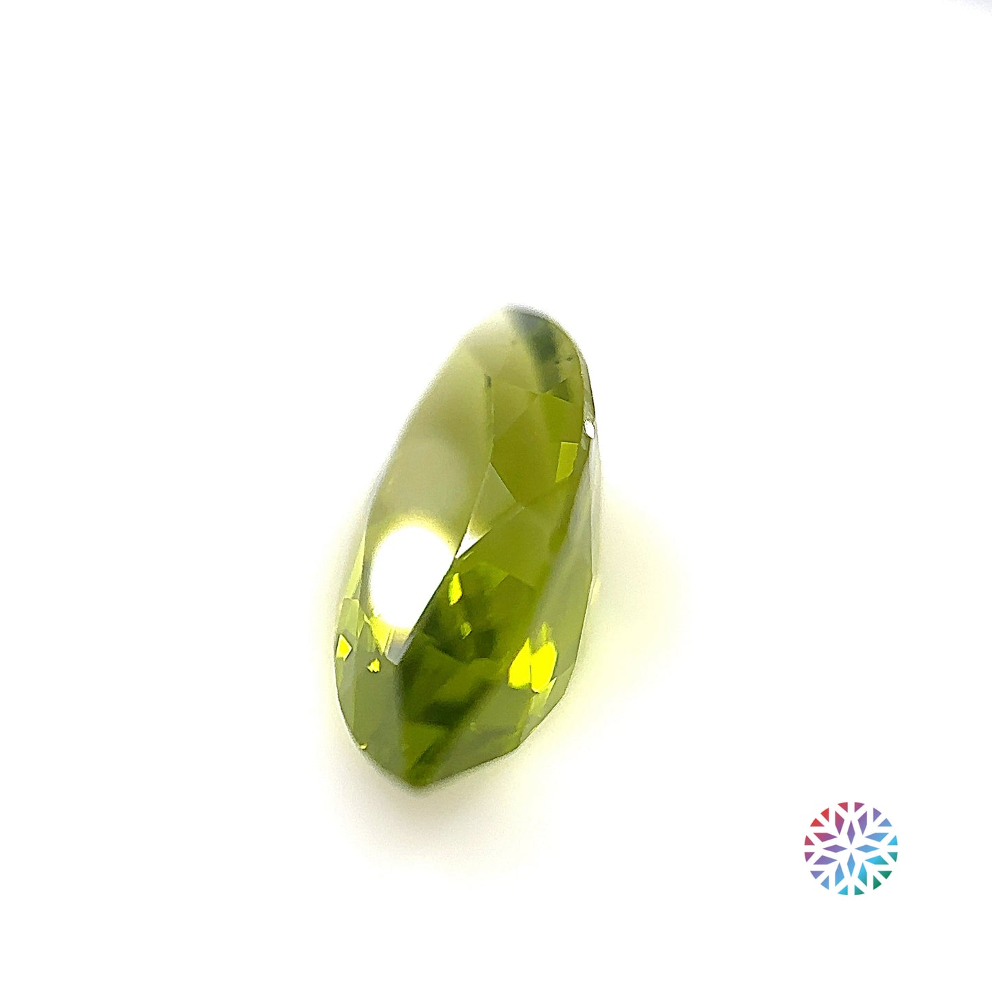 Peridot- Marquise, 4.39ct, 16.1 x 8.2 x 5.7mm