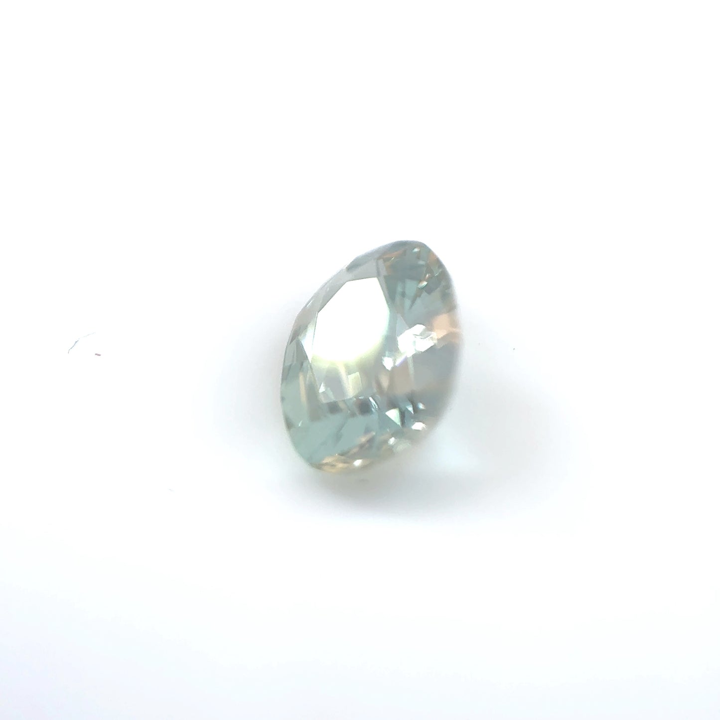 Alexandrite- Oval, 0.79ct, 6.9 x 5.2 x 3.0mm