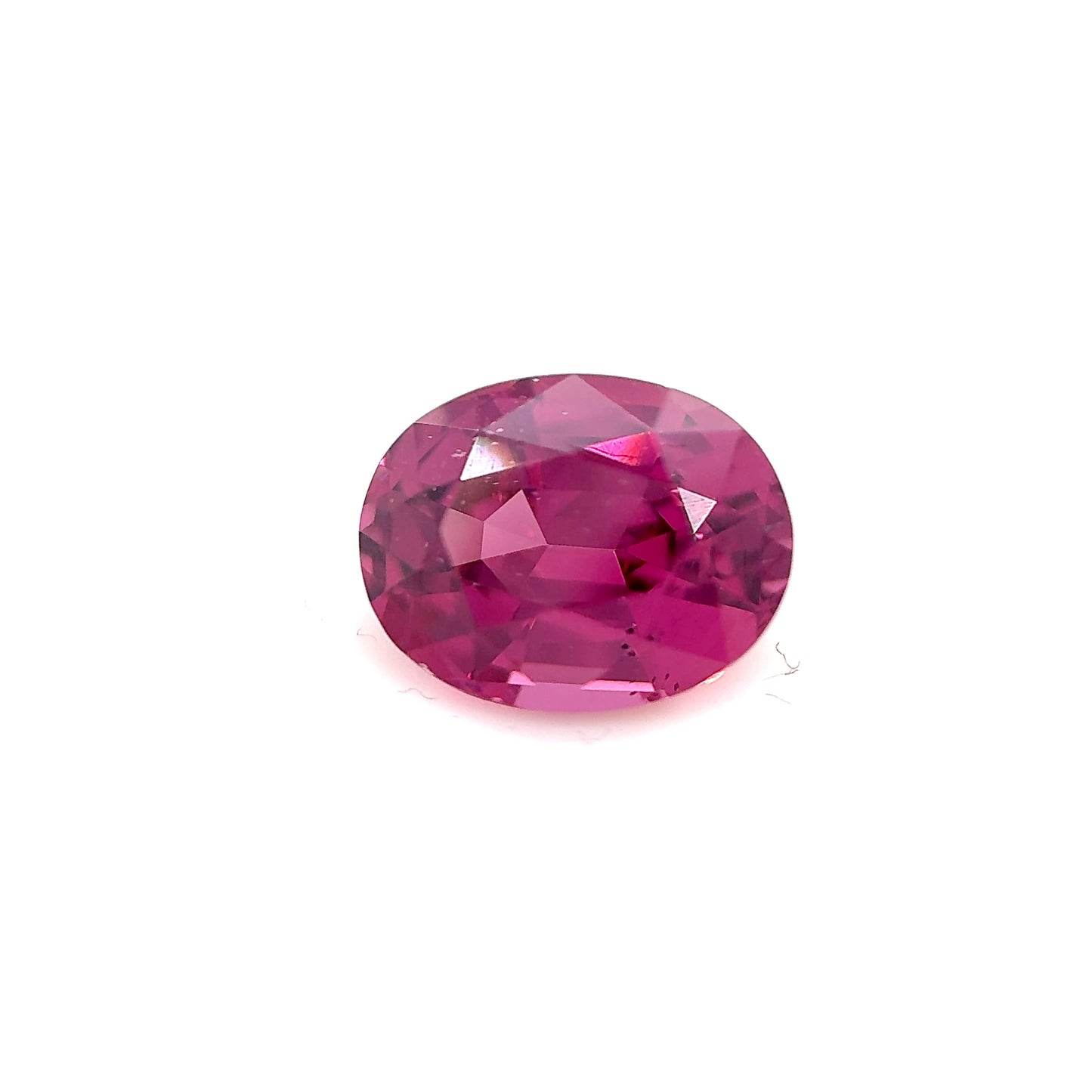 Pink Garnet- Oval, 2.24ct, 8.9 x 6.8 x 4.8mm