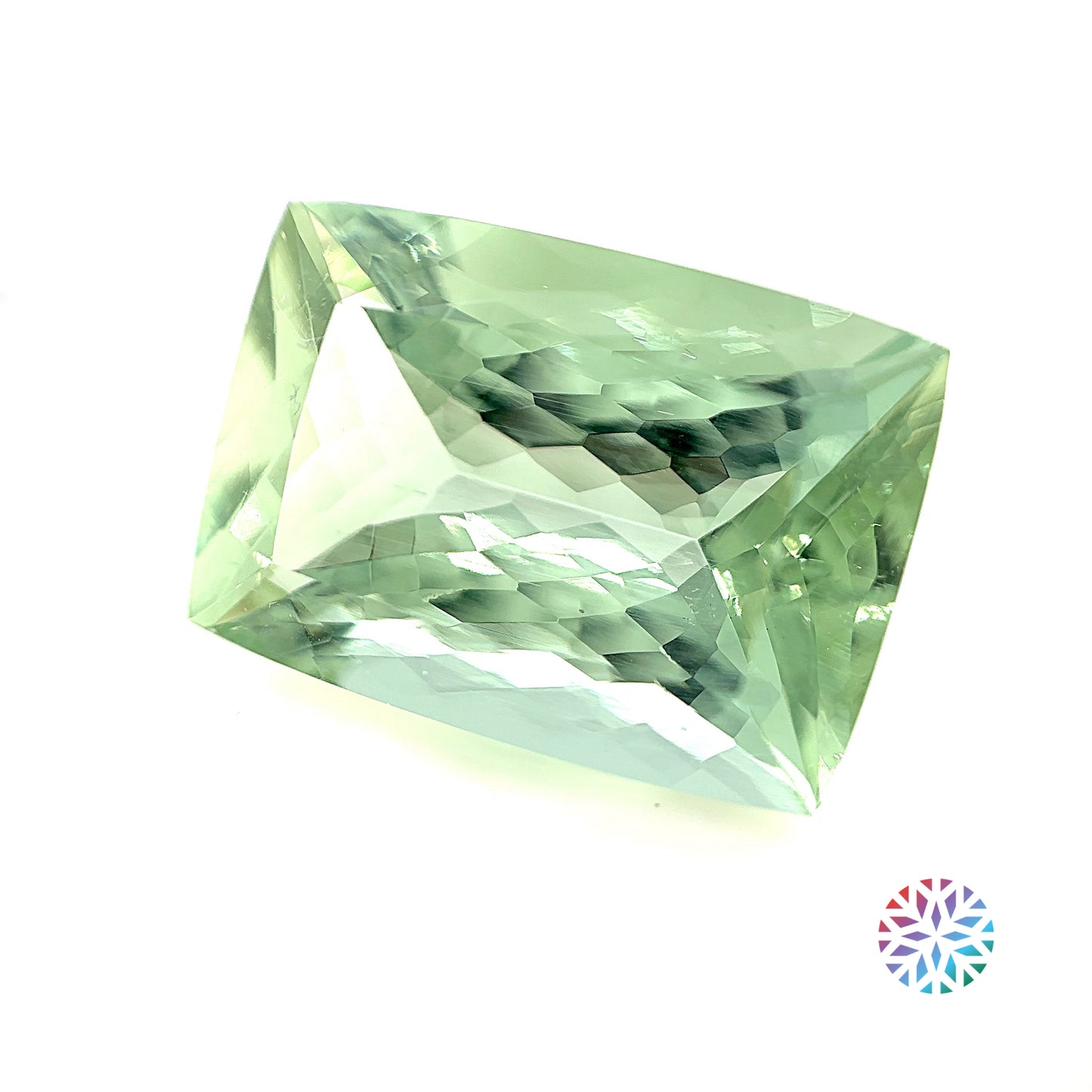 Green Beryl- Cushion, 25.96ct, 23.0 x 15.7 x 10.9mm