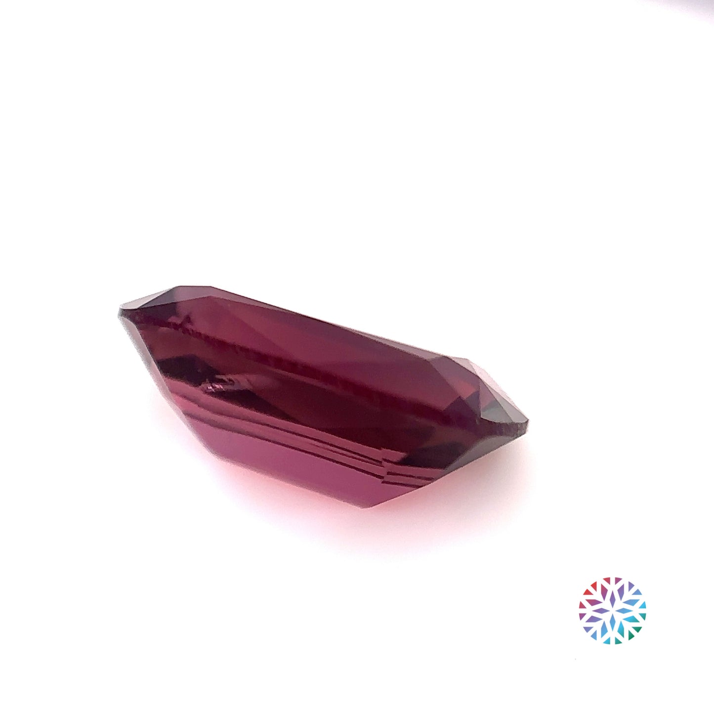 Peach Spinel- Cushion, 5.81ct, 13.9 x 8.8 x 5.6mm