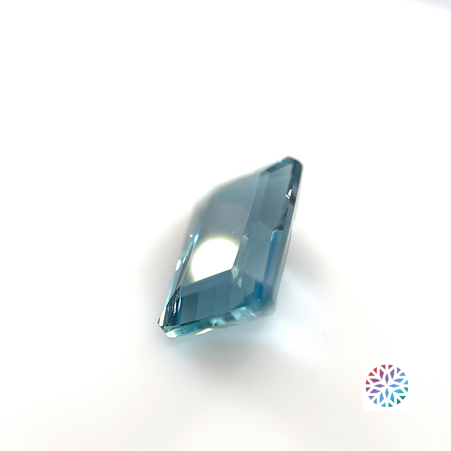 Aquamarine- Emerald, 2.34ct, 10.1 x 7.0 x 4.75mm