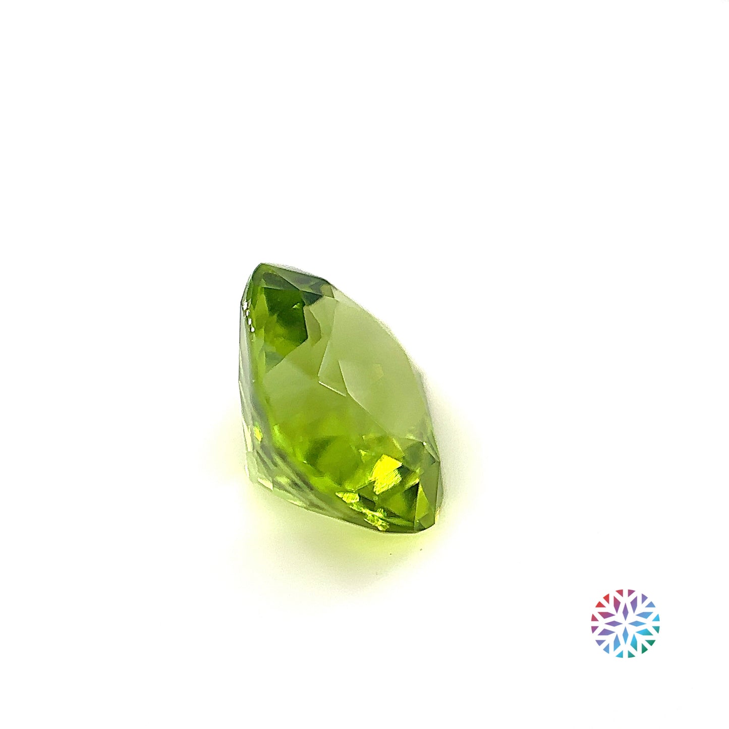 Peridot- Cushion, 3.04ct, 9.4 x 8.3 x 5.7mm