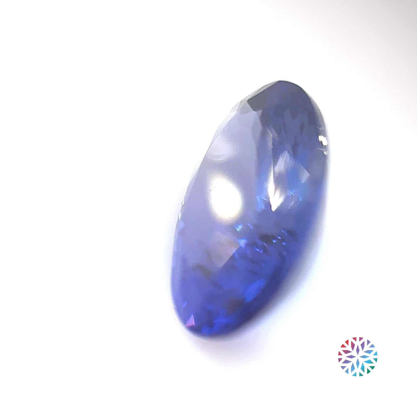 Tanzanite- Oval, 4.81ct, 13.1 x 9.5 x 5.7mm