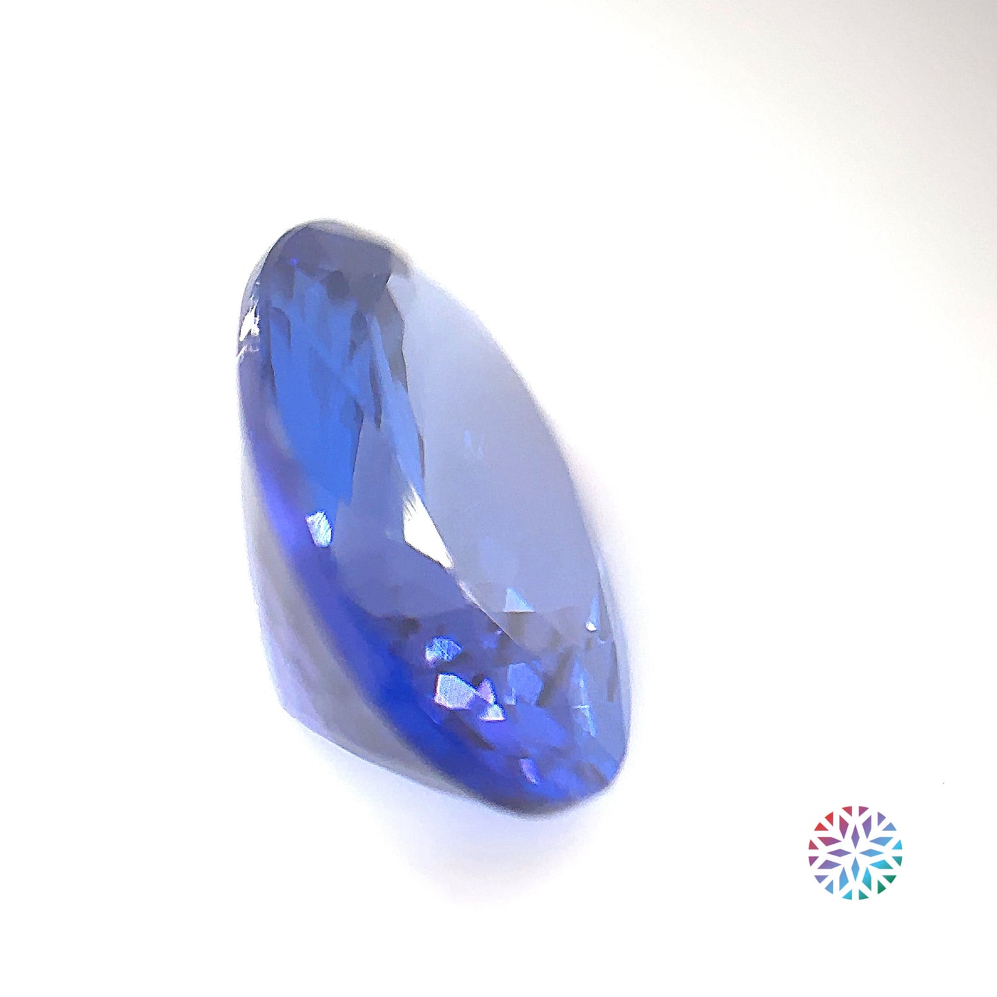 Tanzanite- Oval, 4.81ct, 13.1 x 9.5 x 5.7mm