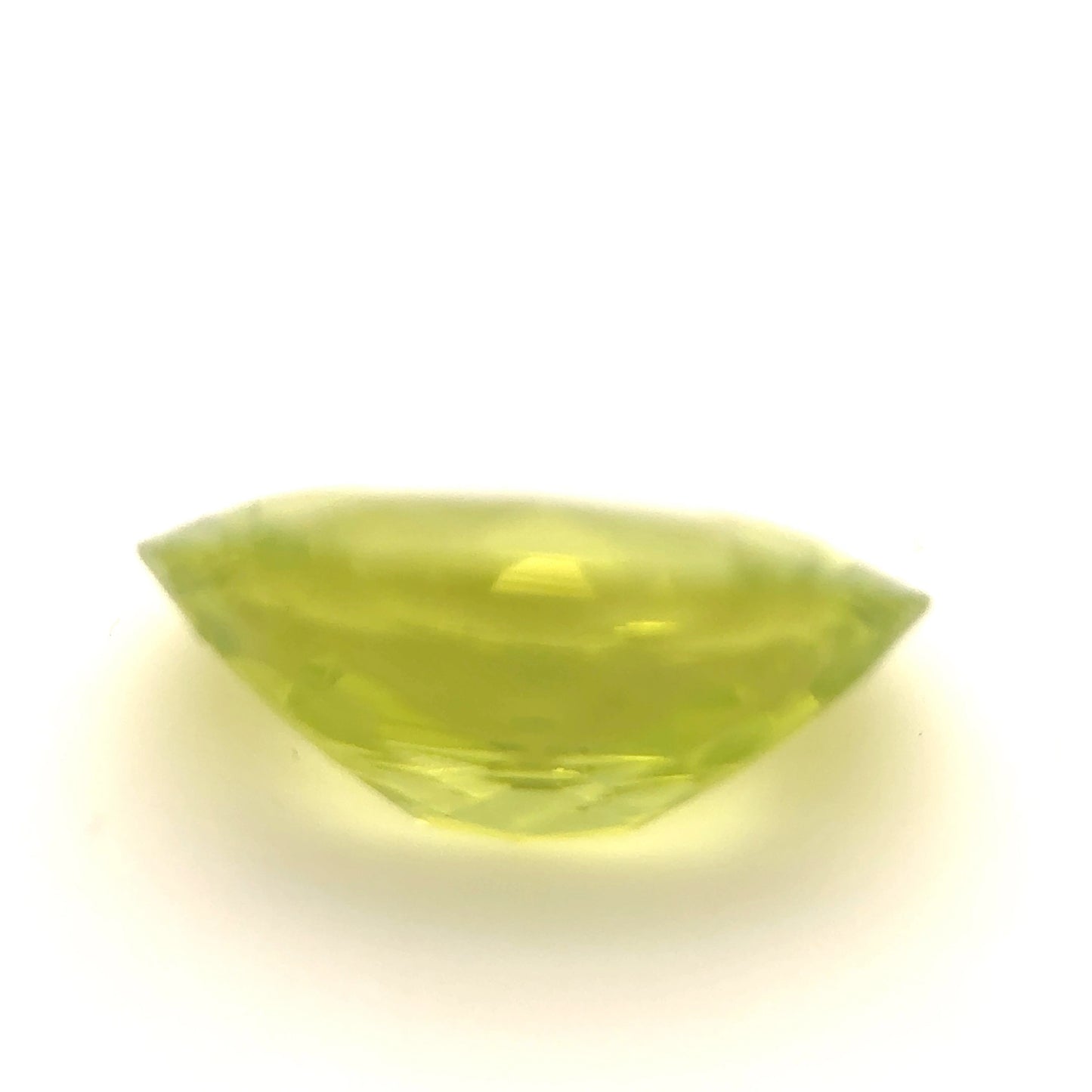 Chrysoberyl- Oval, 2.51ct, 10.0 x 7.8 x 4.3mm