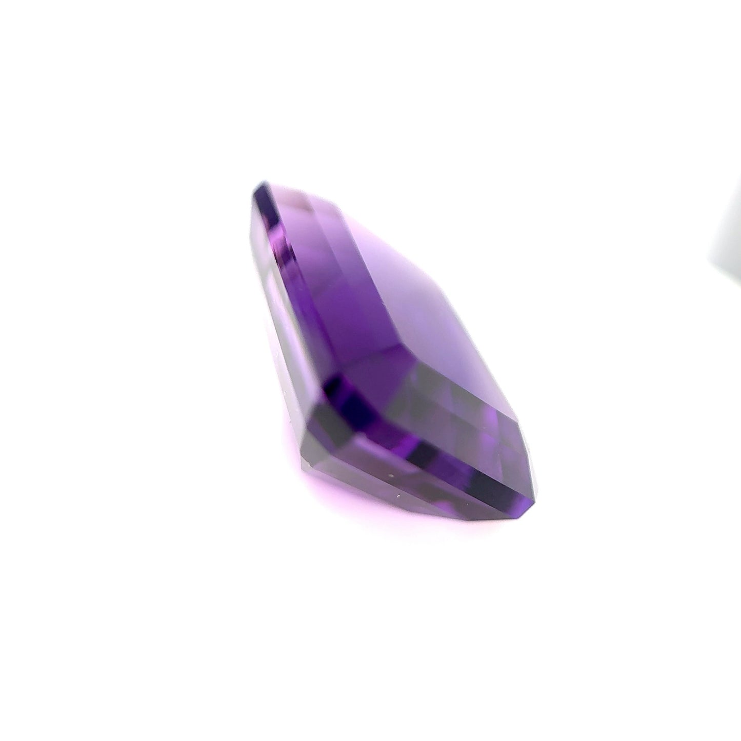 Amethyst- Emerald, 23.9ct, 22.0 x 15.0 x 8.0mm