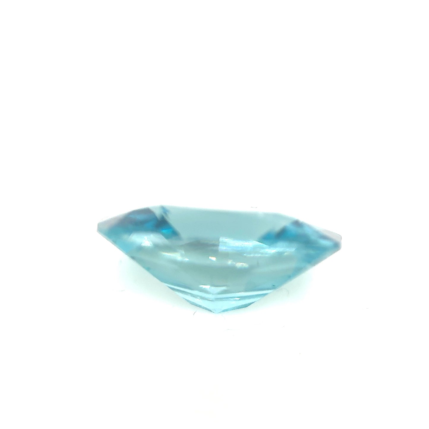 Blue Zircon- Oval, 7.97ct, 14.5 x 10.5 x 6.4mm