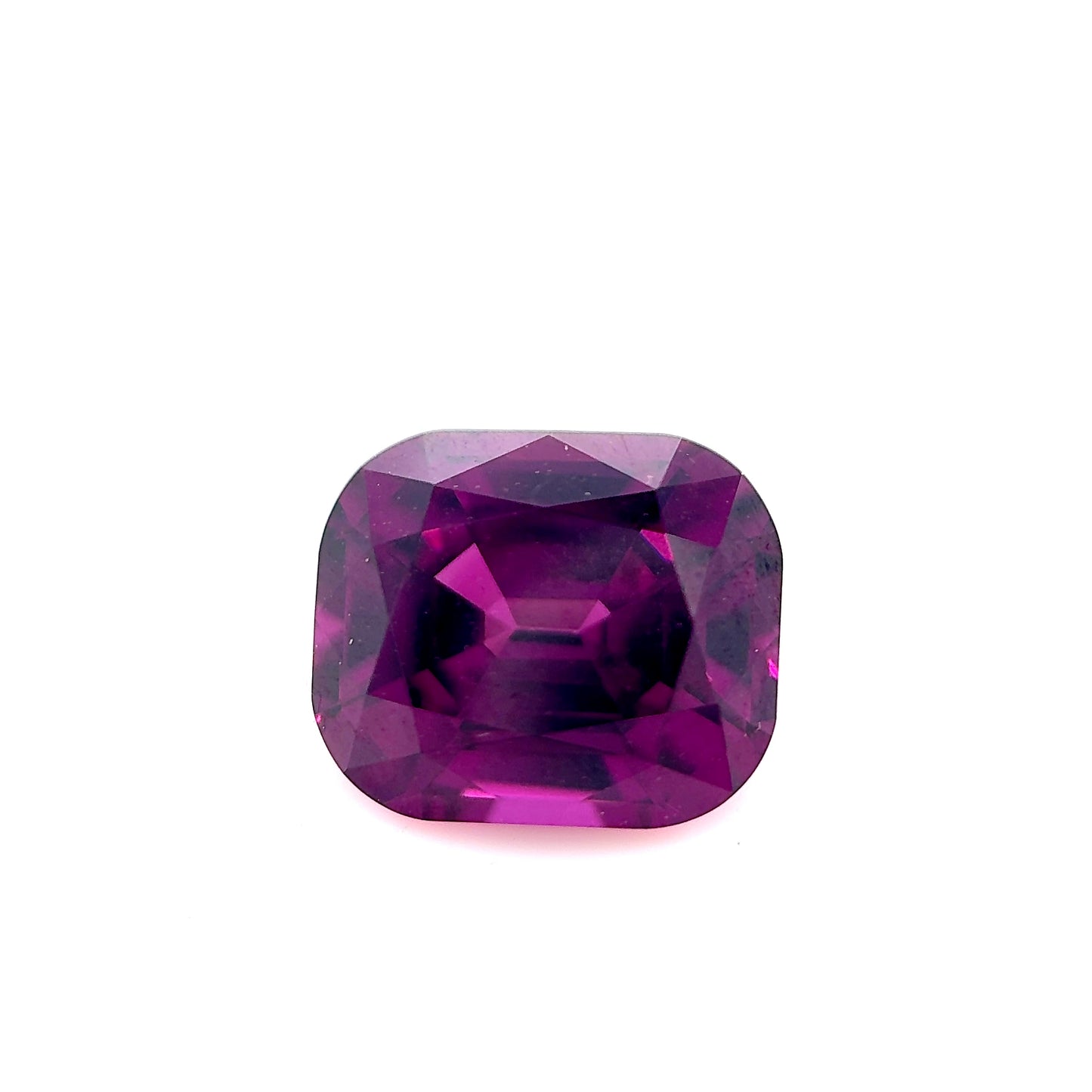 Purple Garnet- Cushion, 3.17ct, 8.8 x 7.4 x 5.2mm