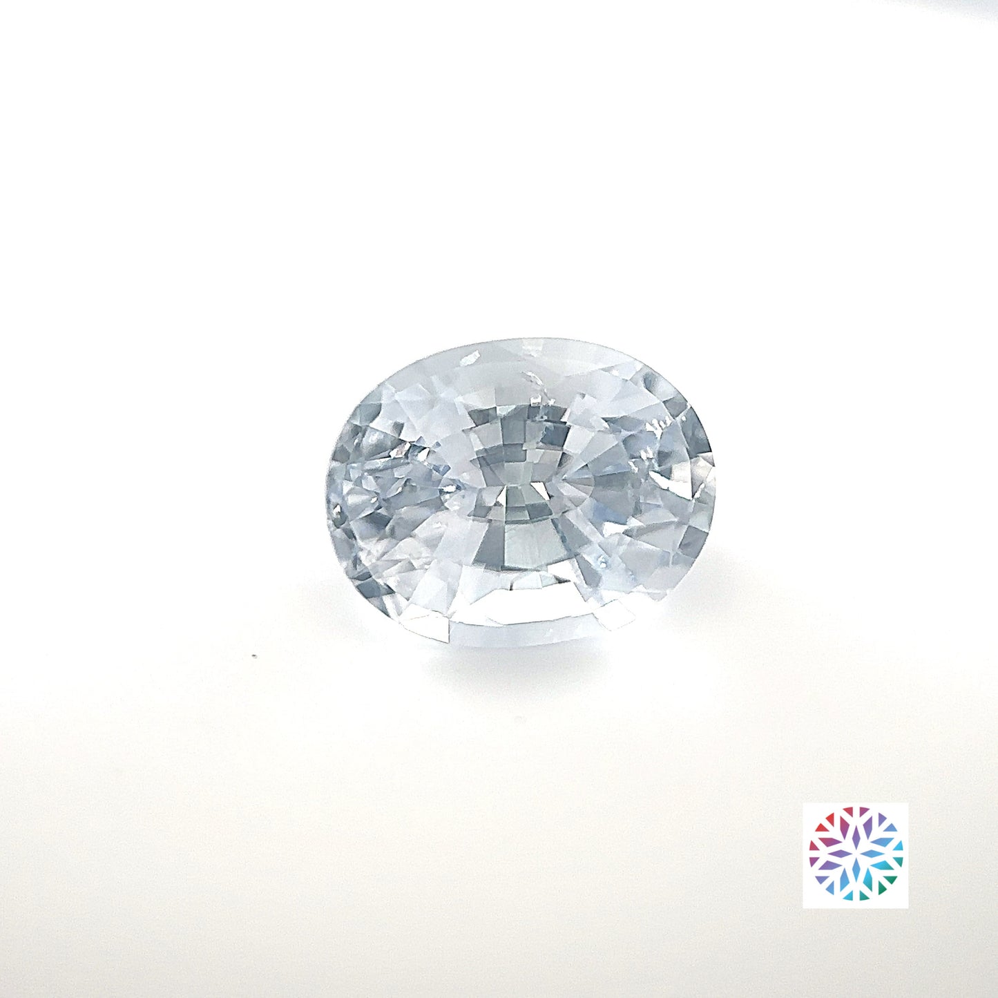 White Sapphire- Oval, 2.71ct, 9.1 x 7.1 x 5.3mm